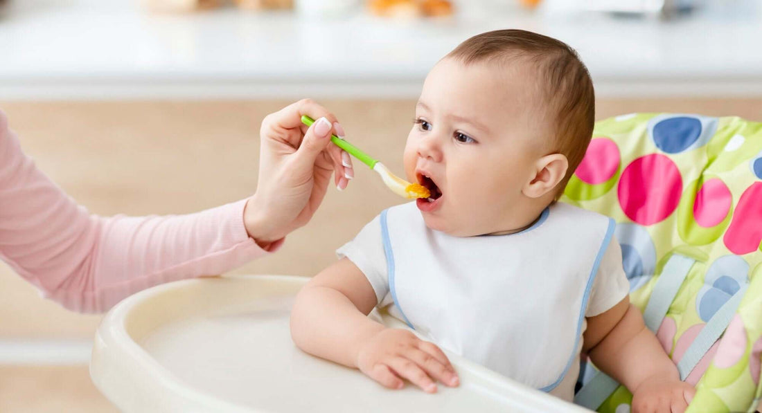 5 Practical Tips to Reduce Spit Up in Babies